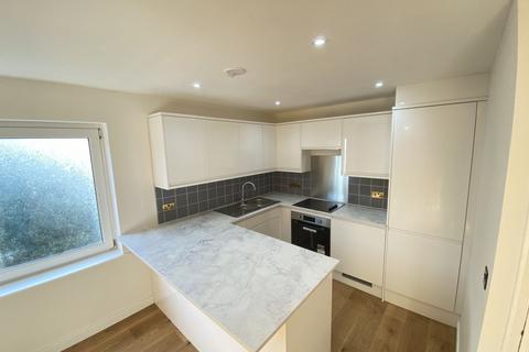 2 bedroom flat for sale - Little Haven, Haverfordwest, Pembrokeshire, SA62