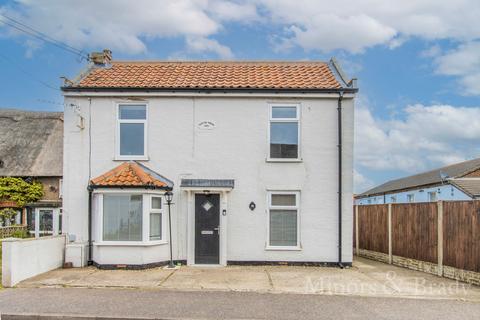 3 bedroom detached house for sale, Beach Road, Caister-On-Sea, NR30