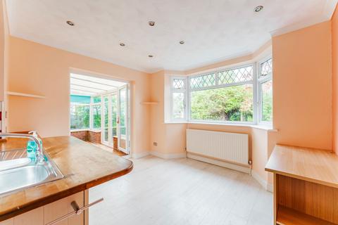 2 bedroom detached bungalow for sale - Hawthorn Crescent, Bradwell, NR31