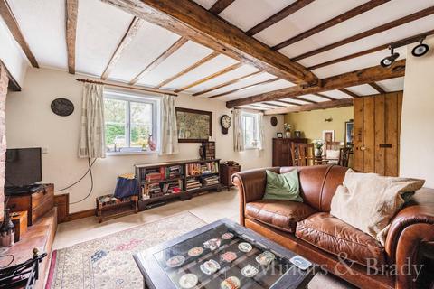 4 Burgh Lane, Mattishall, Dereham, NR20 3QW