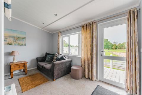 2 bedroom park home for sale, 61 Broadland Marina, Marsh Road, NR33