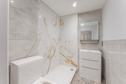 2 bedroom flat for sale - Cadogan Road, Shelley House, NR27