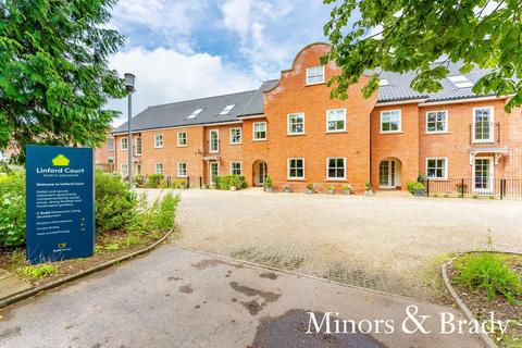 1 bedroom flat for sale, Yarmouth Road, Linford Court, NR28
