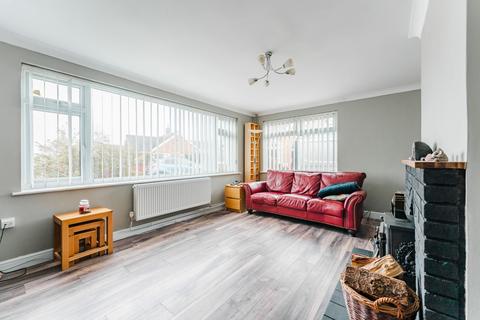 13 Lawn Close, Knapton, North Walsham, NR28 0SD