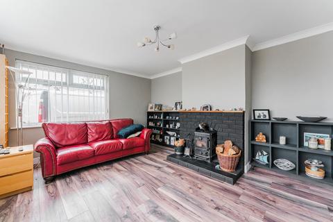 13 Lawn Close, Knapton, North Walsham, NR28 0SD