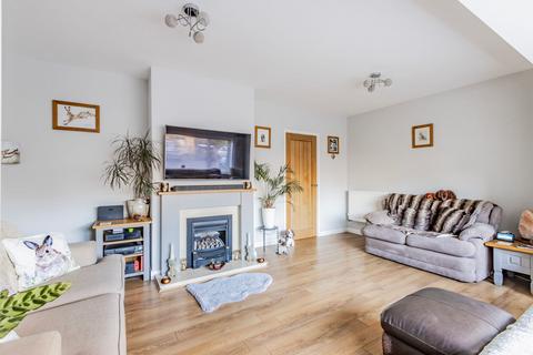 2 bedroom chalet for sale - Meadow Close, Norwich, NR6