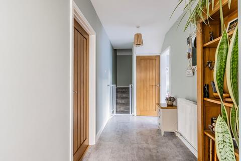 25 Meadow Close, Norwich, NR6 6XY