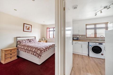 1 bedroom flat for sale, Greater Leys,  Oxford,  OX4