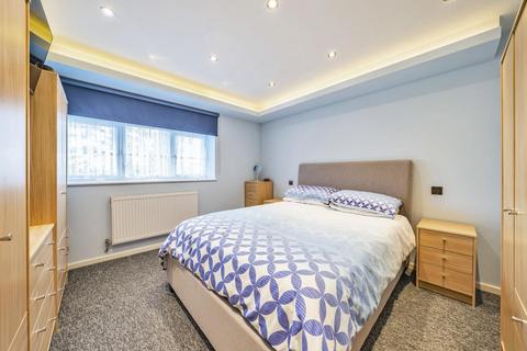 3 bedroom semi-detached house for sale - Bowen Drive, West Dulwich