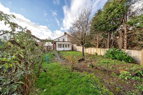7 James Road, Peasmarsh, Guildford, GU3 1NF