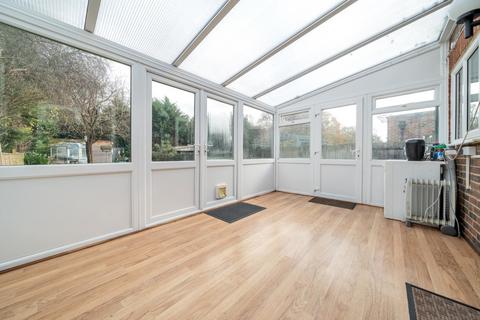 7 James Road, Peasmarsh, Guildford, GU3 1NF