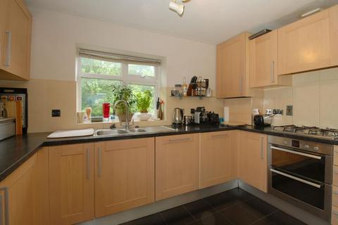 1 bedroom flat for sale, Fallowfields Drive, North Finchley