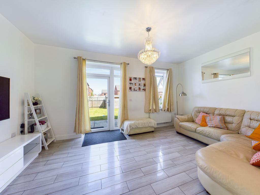 Ashton Old Road, Manchester 3 bed semidetached house to rent £1,400