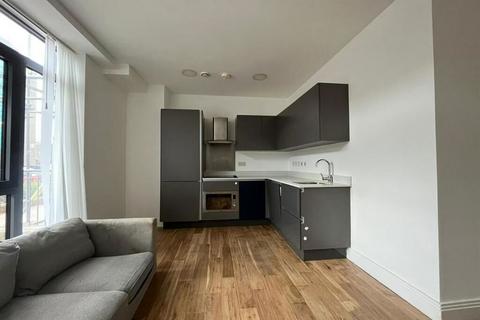1 bedroom flat for sale - Brindley Place, London , Uxbridge, ., UB8 2BZ