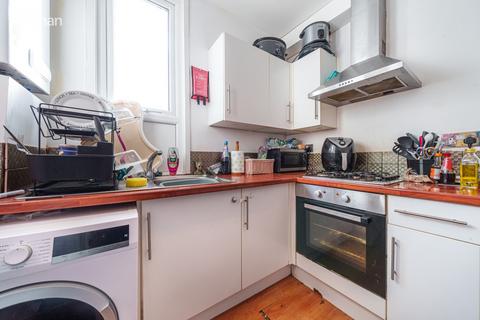 4 bedroom maisonette to rent, Princes Terrace, Brighton, BN2