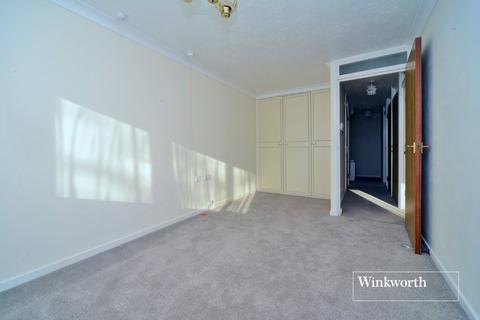 2 bedroom apartment for sale - Wordsworth Drive, Cheam, Sutton, SM3