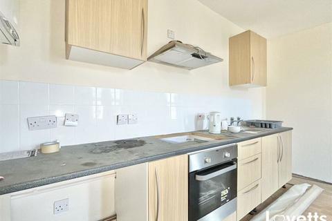1 bedroom flat for sale - 2-8 Athelstan Road, Margate, Kent, CT9 2BF