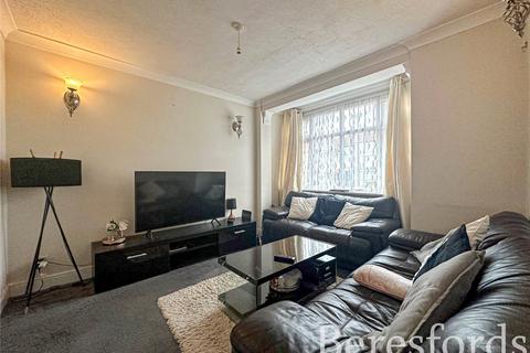 4 bedroom end of terrace house for sale, MacDonald Avenue, Hornchurch, RM11