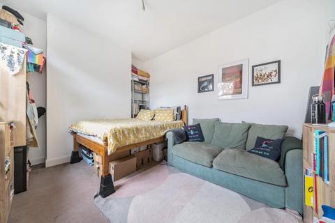 1 bedroom flat for sale, Blythe Hill, Catford