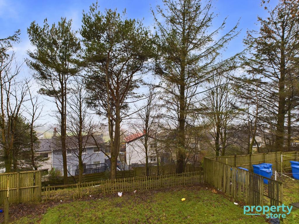 Brisbane Terrace, East Kilbride, South Lanarkshire, G75 2 bed flat for