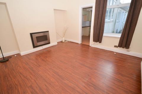 1 bedroom flat for sale, Gladstone Street, Roker