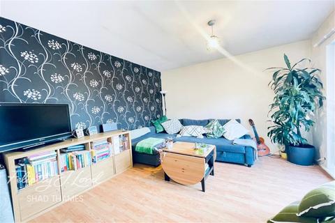 1 bedroom flat to rent - Galway Close, SE16