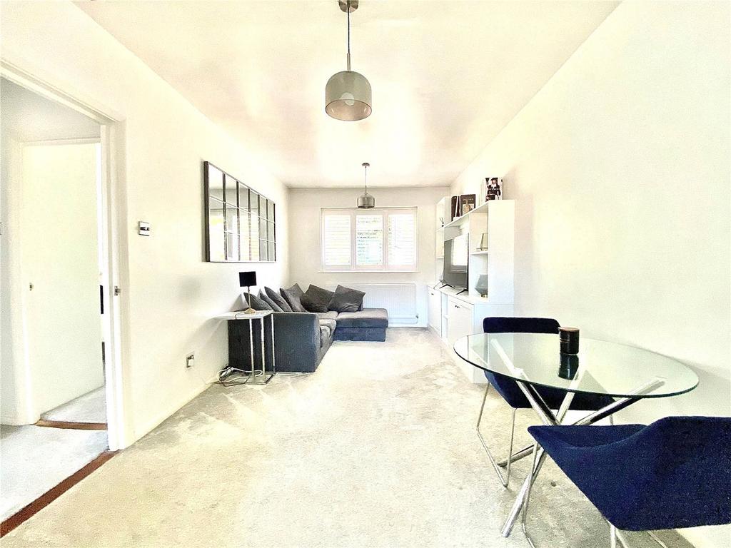 Sunland Avenue, South Bexleyheath, Kent, DA6 1 bed apartment £1,200 pcm (£277 pw)