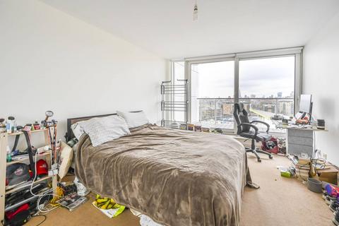 1 bedroom flat for sale, Basin Approach, Limehouse, London, E14