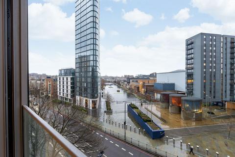 2 bedroom apartment for sale, Carrara Tower, Bollinder Place, London, EC1V