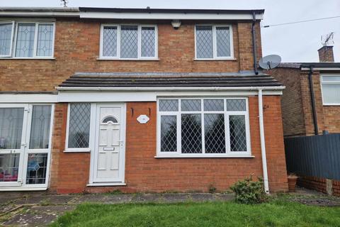 3 bedroom semi-detached house to rent - Brooklands Road, Cannock, WS11 6EJ