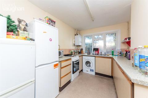 3 bedroom terraced house to rent, St Pauls Street, Brighton BN2