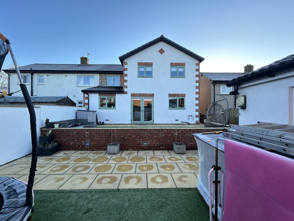 Jeffrey Avenue, Longridge PR3 5 bed semidetached house for sale £259,500