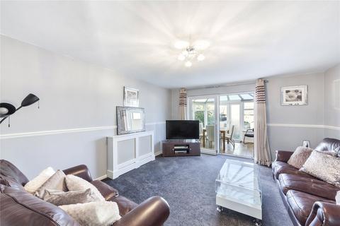 3 bedroom end of terrace house to rent - Lavender Road, London, SE16