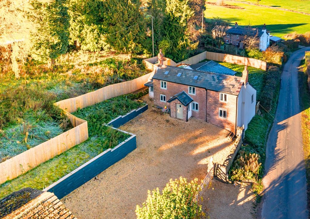 Garway Hill, Hereford, HR2 4 bed cottage for sale £725,000