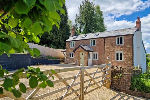 4 bedroom cottage for sale, Garway Hill, Hereford, HR2