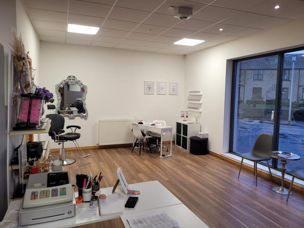 Glasgow Road, Bathgate EH48 Retail property (high street) to rent £