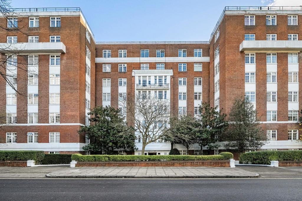Langford Court, St John's Wood 1 bed flat for sale £500,000