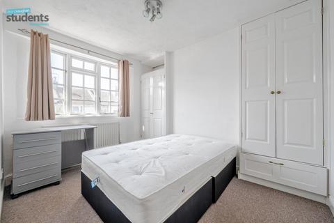 5 bedroom terraced house to rent, Livingstone Road, East Sussex BN3