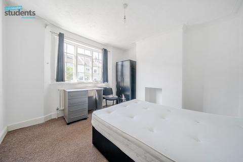 5 bedroom terraced house to rent, Livingstone Road, East Sussex BN3