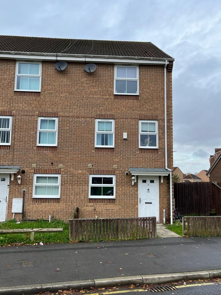 Thornaby, StocktononTees TS17 4 bed end of terrace house for sale £
