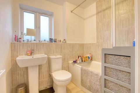 12 Furs Close, Monkton Heathfield, Taunton, TA2 8GH