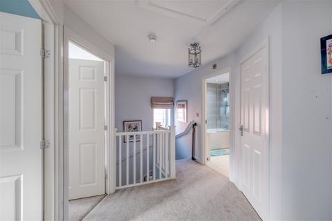 3 Fairfax Way, Rushwick, Worcester, WR2 5TZ