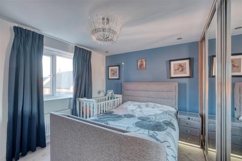 3 Fairfax Way, Rushwick, Worcester, WR2 5TZ