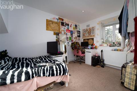 3 bedroom terraced house to rent, Ladies Mile Road, Brighton BN1