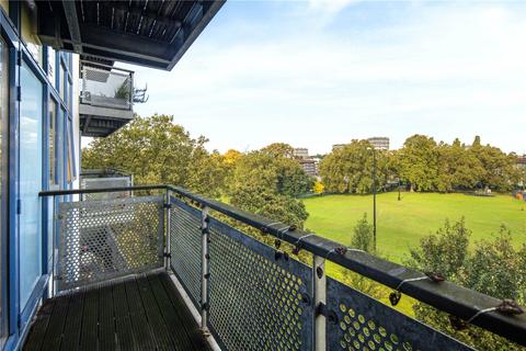 2 bedroom flat for sale, Leamore Court, 1 Meath Crescent, Bethnal Green, London, E2