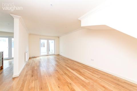 4 bedroom terraced house to rent, Kevin Gardens, Brighton BN2