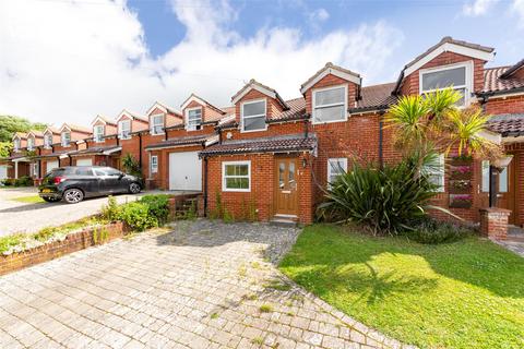 Kevin Gardens, Brighton BN2