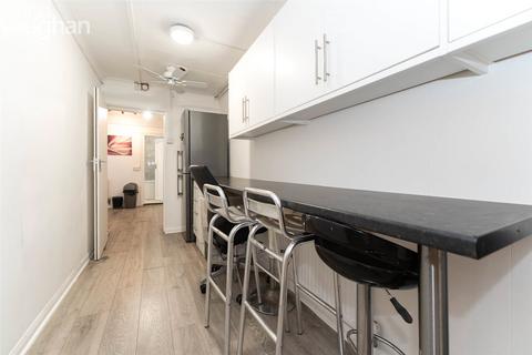 3 bedroom flat to rent, Church Road, East Sussex BN3