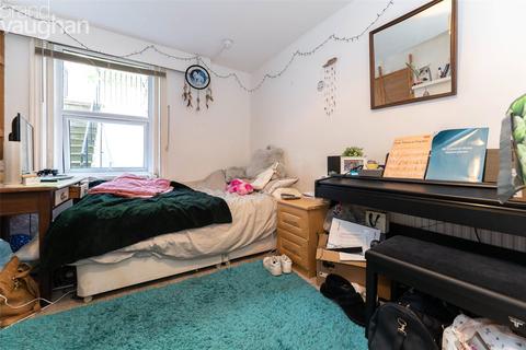 3 bedroom flat to rent, Church Road, East Sussex BN3