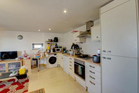 2 bedroom flat for sale - Little Neville Street, Leeds, West Yorkshire, LS1 4ED